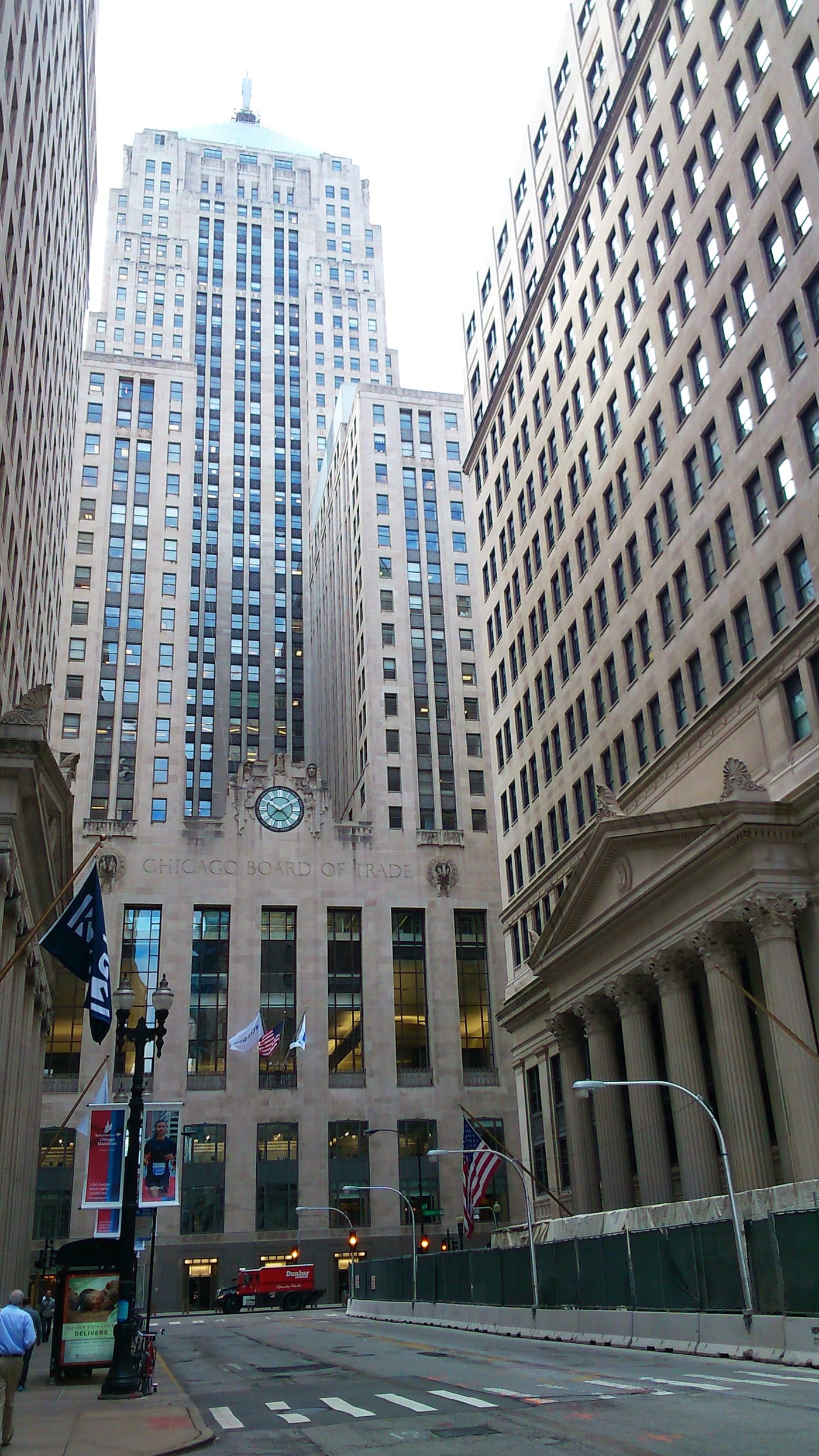 Chicago Board of Trade, jedna z najstarších búrz na svete založená v 1848