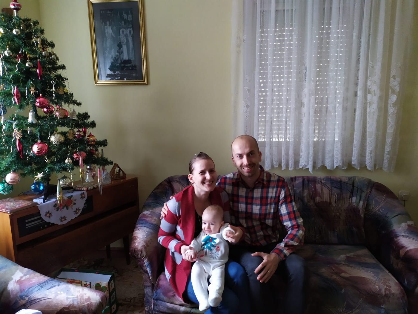 o 5 rokov neskôr, prvé Vianoce s drobčekom